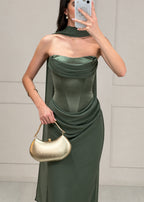 Vestido Verde Olivo Strapless Estola