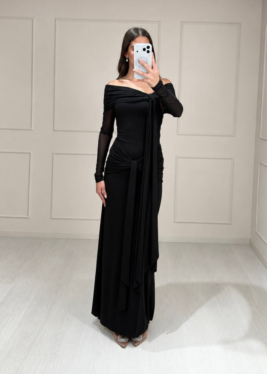 Vestido Negro Manga Larga Estolas Mesh
