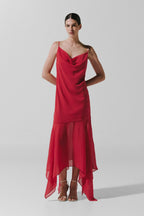 VESTIDO ROJO TIRANTES BORLAS GASA PICOS