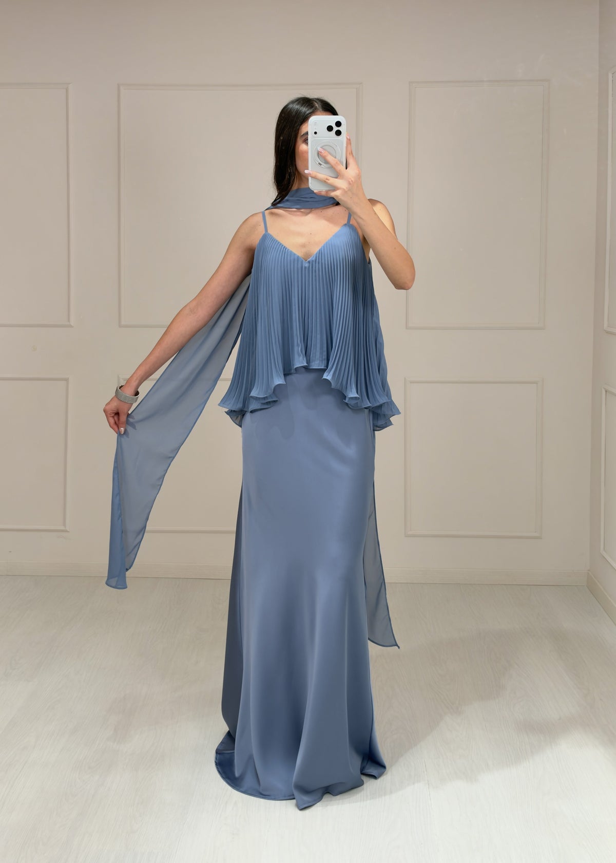 Vestido Azul Grisáceo Tableado Satín