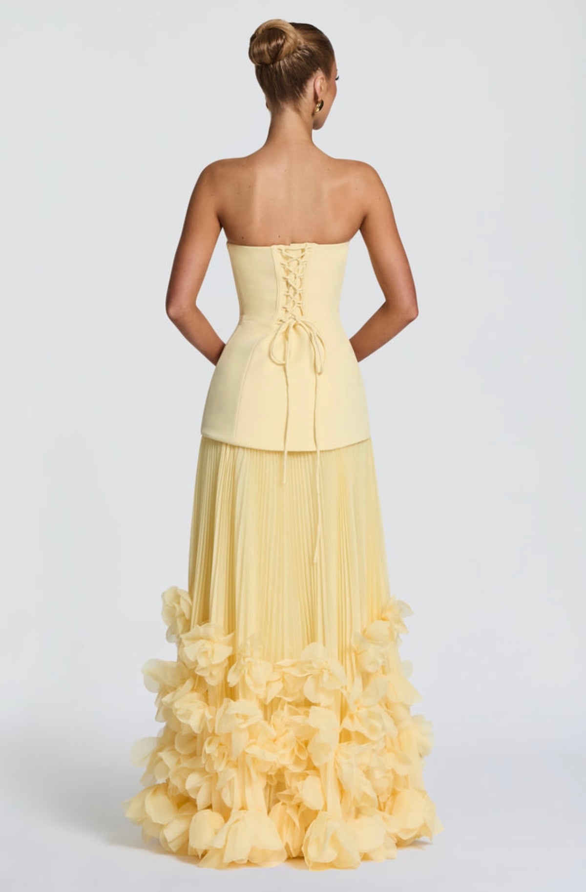 Vestido Amarillo Strapless Falda Tableada ML-494