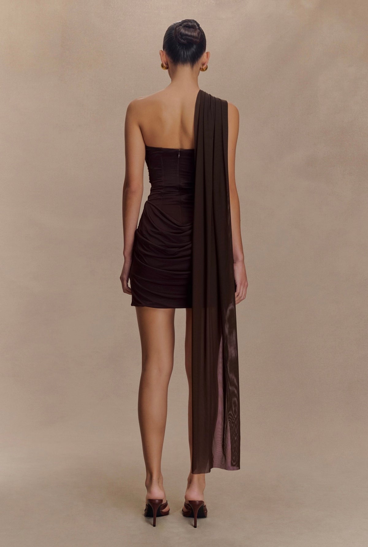Vestido Café Stretch Mini Estola MCA-106