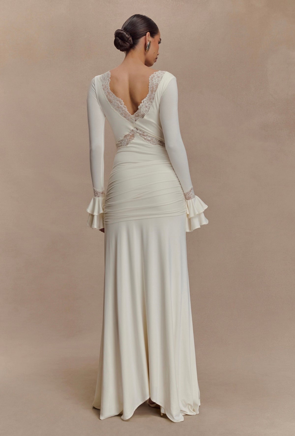 Vestido Ivory Stretch Manga Larga Encaje Estola ML-579