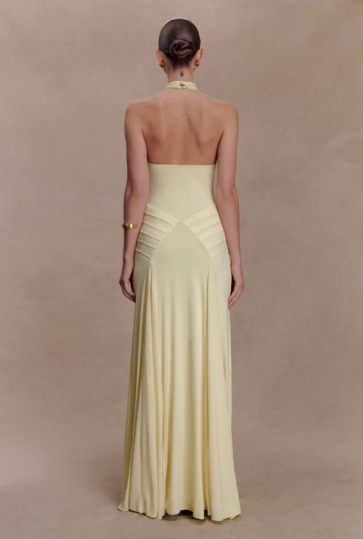 Vestido Amarillo Pastel Halter Stretch MLA-522