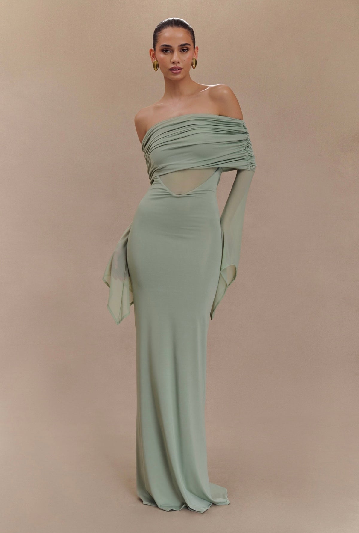 Vestido Verde Pistache Hombros Descubiertos Manga Larga MLA-510