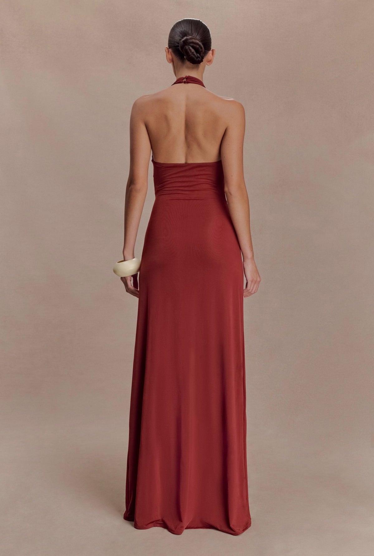 Vestido Terracota Halter Stretch Broche ML-433