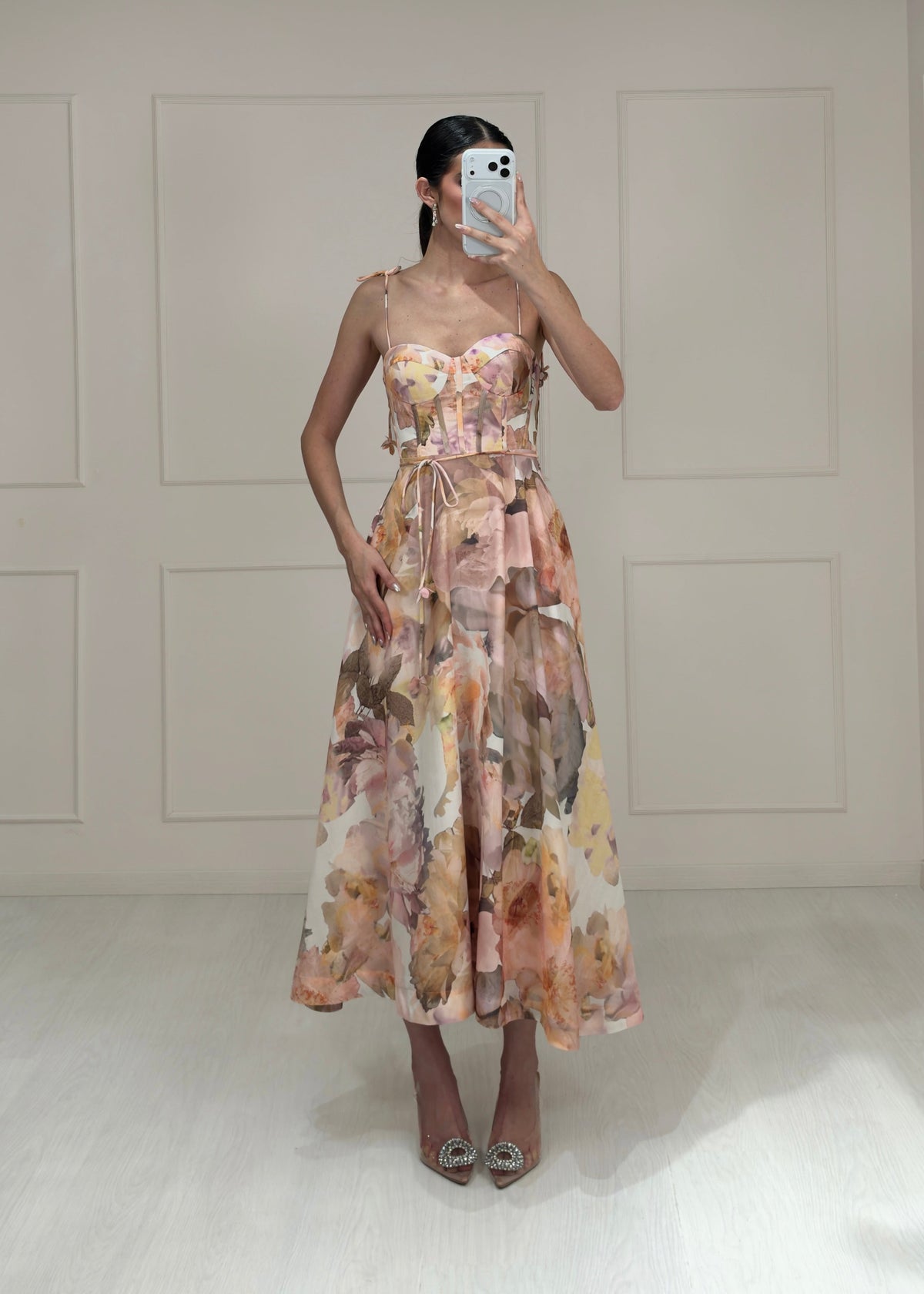 Vestido Floral Midi Tirantes