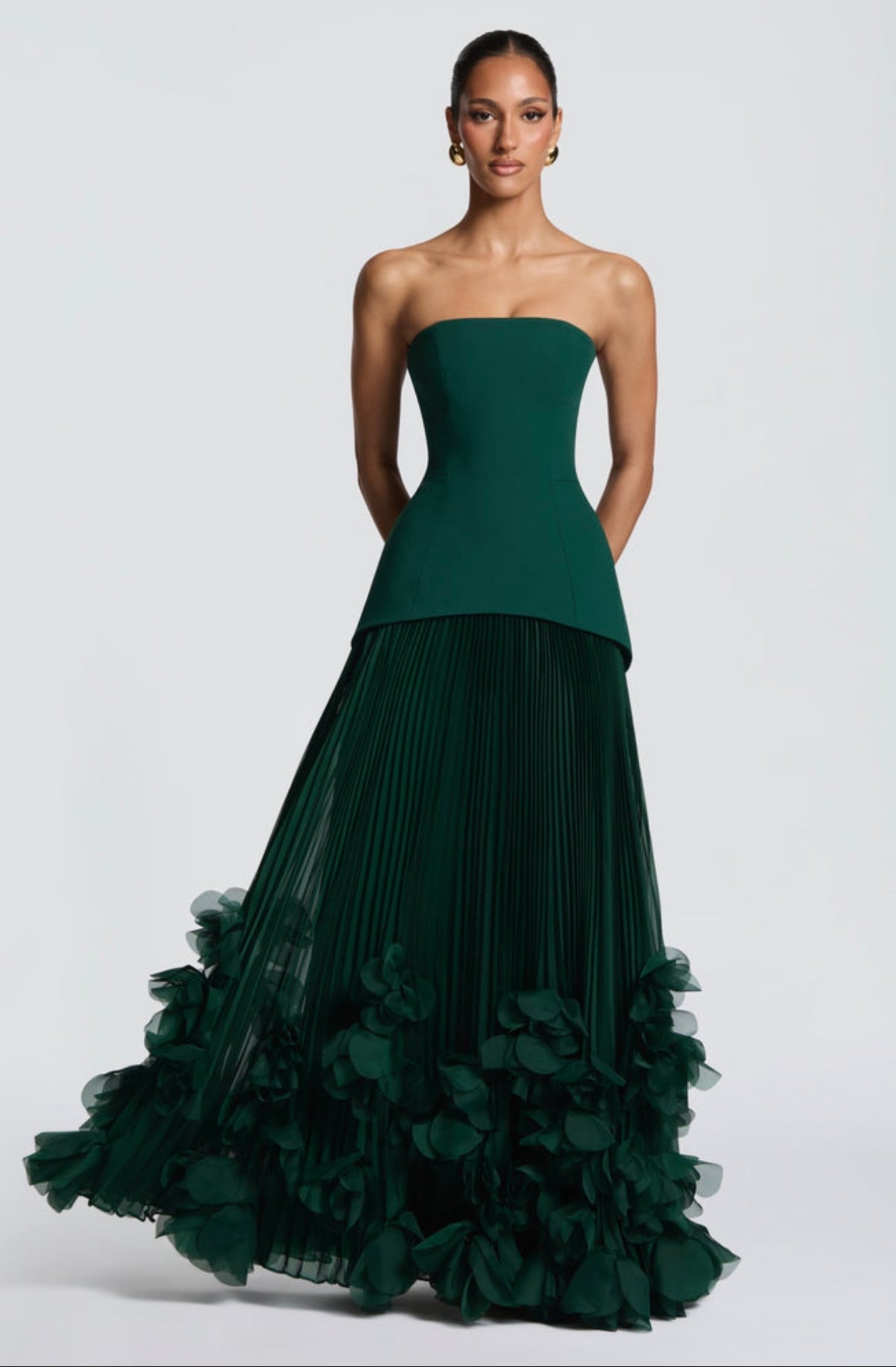 Vestido Verde Esmeralda Strapless Falda Tableada