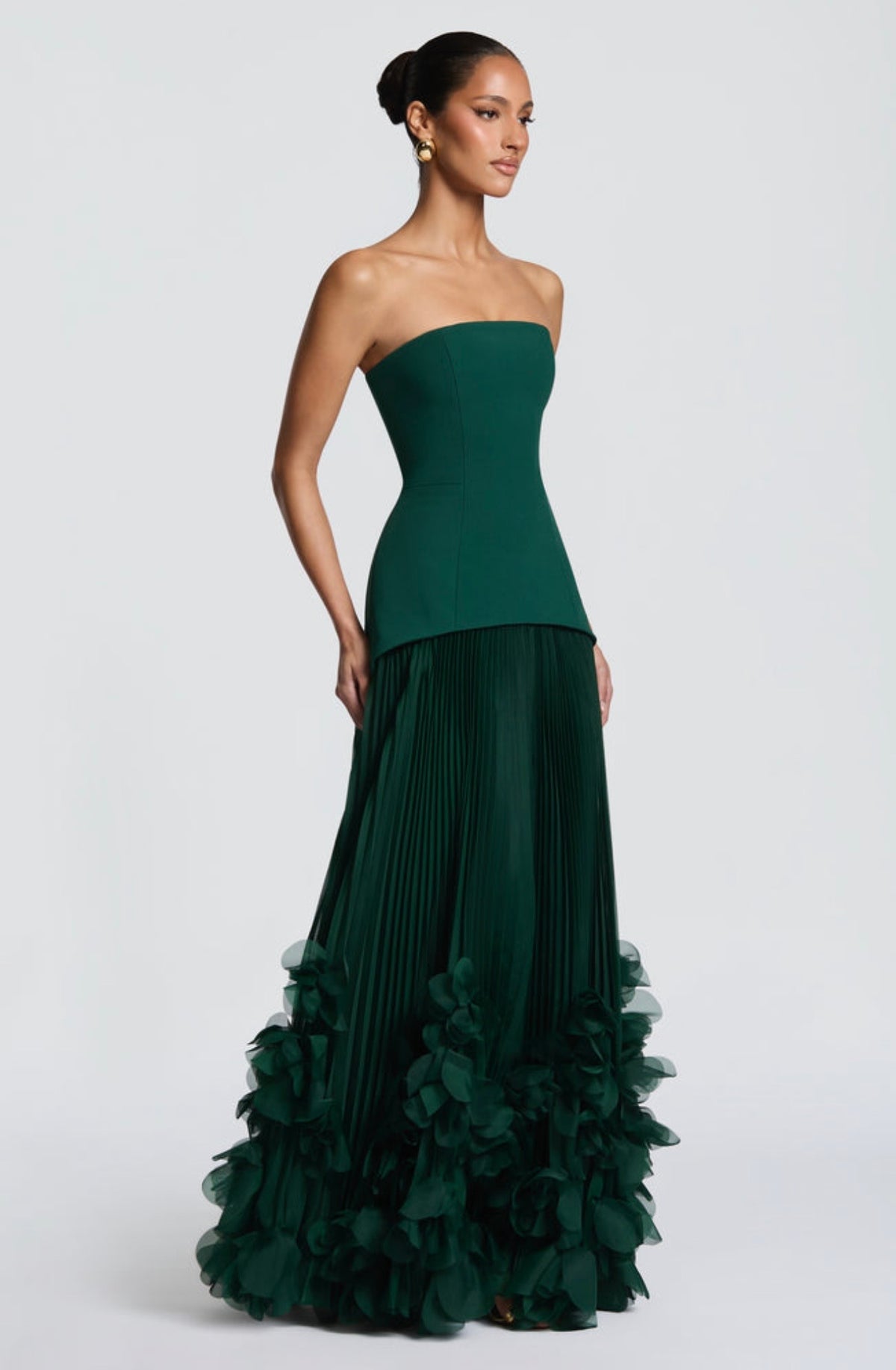 Vestido Verde Esmeralda Strapless Falda Tableada