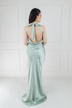 Vestido Satin Moño Espalda
