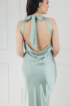 Vestido Satin Moño Espalda
