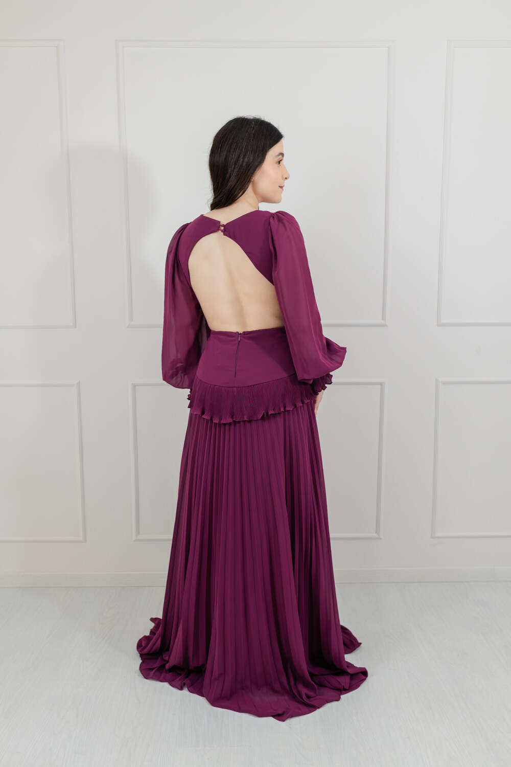 Vestido Vino Gasa Cut Out Manga Larga
