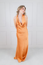 Vestido Halter Satin Recto