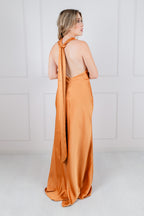 Vestido Halter Satin Recto