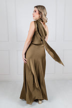 Vestido Verde Olivo Satin Halter Estola