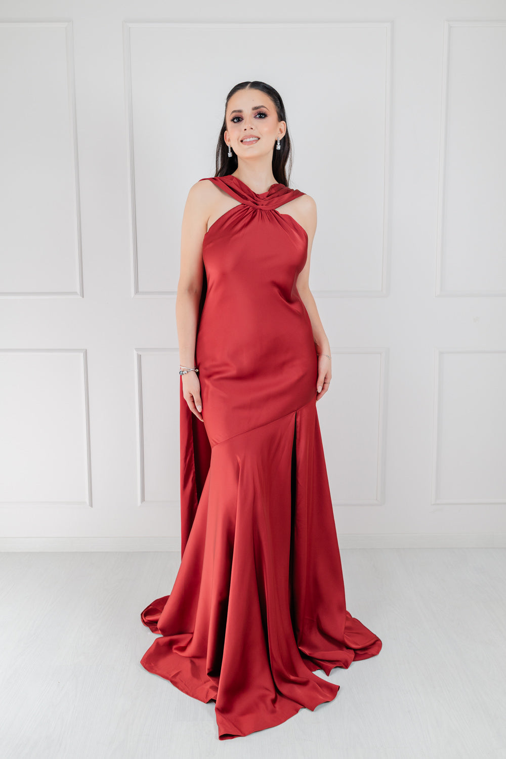 Vestido Rojo Satin Halter Estolas