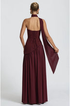 VESTIDO VINO STRAPLESS ESTOLA