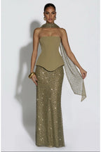 VESTIDO VERDE OLIVO LENTEJUELA ESTOLA