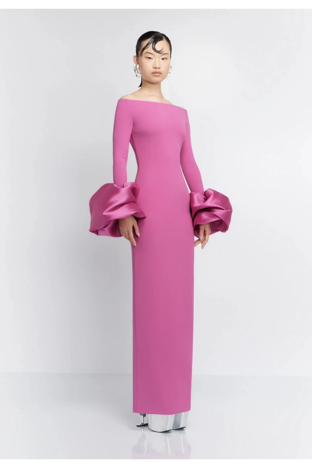 VESTIDO ROSA MANGA LARGA MUÑECA ABULLONADA